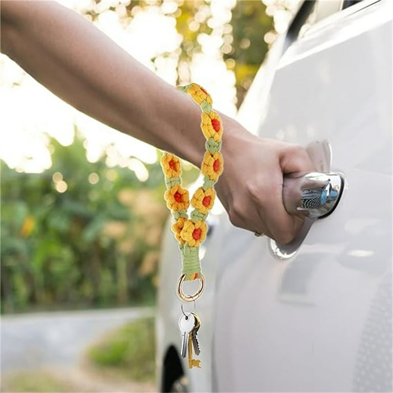 Duslogis Women's Durable Macrame Keychain Boho Handmade Wristlet