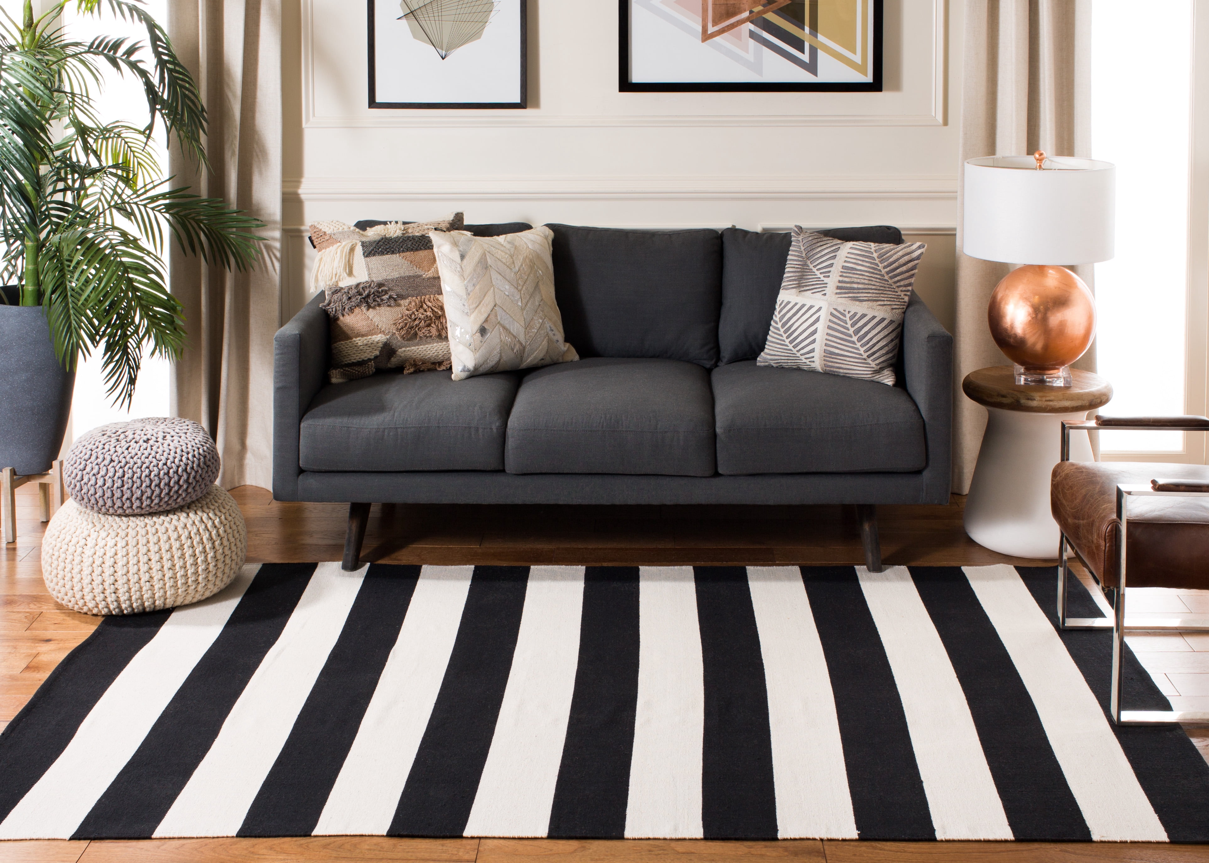 SAFAVIEH Montauk Saranna Geometric Cotton Area Rug, Black/Ivory, 10' x 10' Square