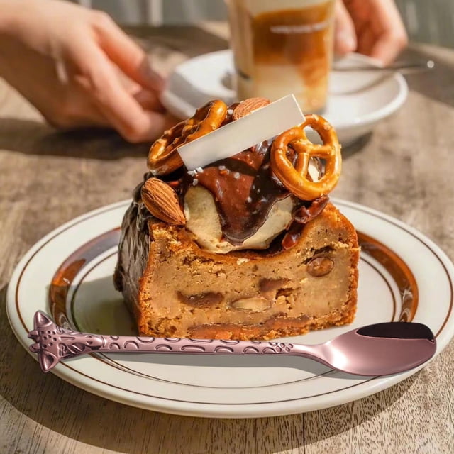 Stainless Steel Dessert Spoon Personalized Giraffe Stainless Steel Dessert Spoon Rose Gold 304 Heavy-Duty Mixing Spoon for Cake and Ice Cream(1Pcs) Rkxzt