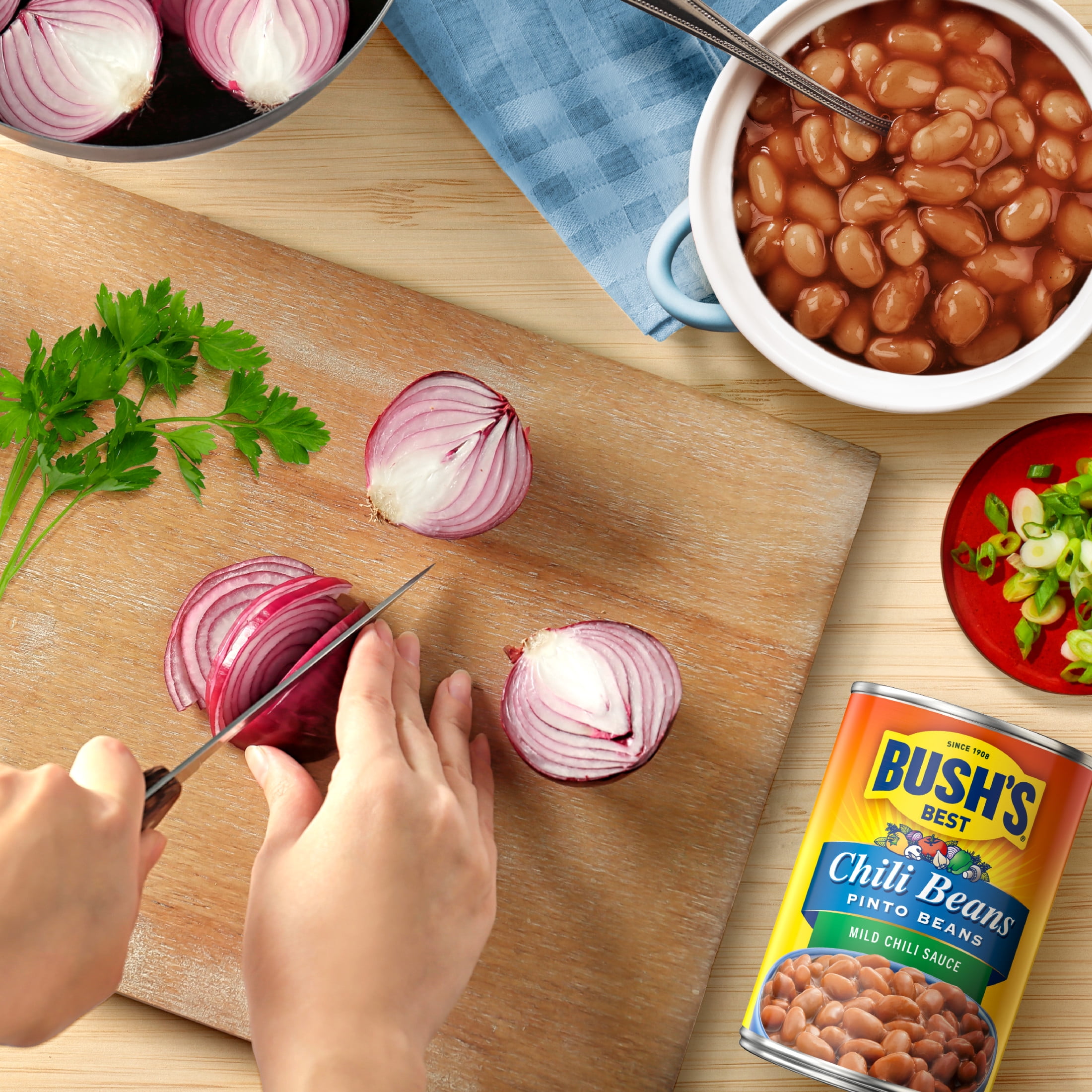 (12 pack) Bush's Chili Beans, Canned Pinto Beans in Mild Chili Sauce, 27 oz Can