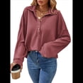 thumbnail image 3 of Sudadera Informal de Larga con Solapa y Botones para Mujer, Estilo 2025 Rojo S, 3 of 10