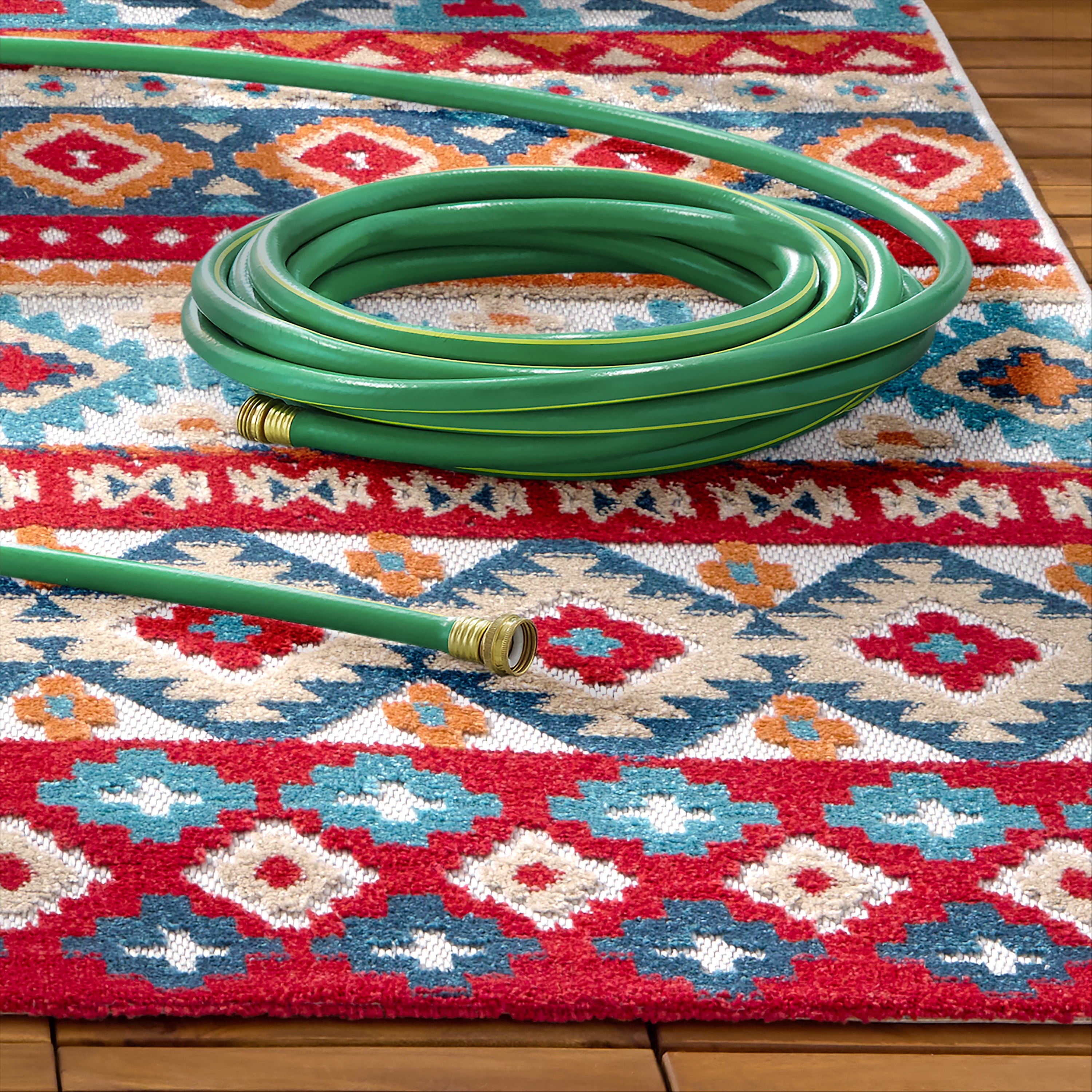 TOWN & COUNTRY EVERYDAY Dahlia Southwestern Stripe Indoor Outdoor Area Rug, UV Fade Resistant, High-Low Pile, Red/Mutli, 7'10"x10'2"