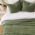 thumbnail image 2 of Juego de edredón EVERGRACE Luxury Velvet King Size 3 piezas Loden Green, 2 of 9