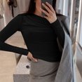 thumbnail image 1 of Camisa básica de manga larga para mujer, camisa con cuello inclinado y hombros plisados para interior y exterior, color negro S, 1 of 7