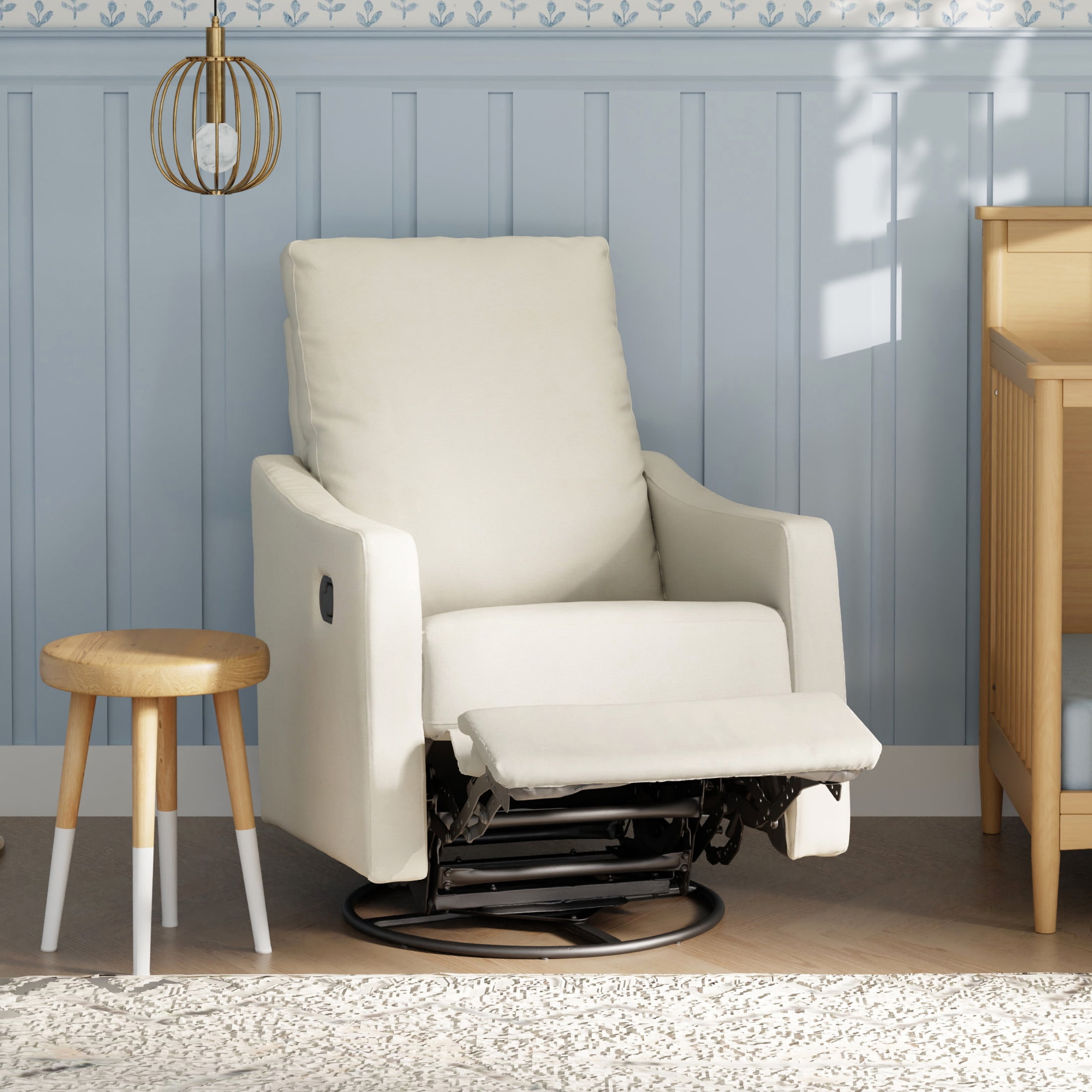 DaVinci Jonah Swivel Recliner