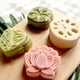 thumbnail image 2 of Molde de silicona para pasteles Mooncake, molde portátil para galletas, dulces, galletas, gelatinas, herramienta reutilizable para hornear, Herramientas y accesorios para hornear Crisantemo Cateissary HA081919-07, 2 of 6