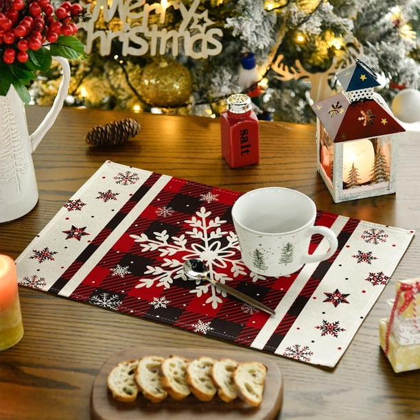 Winter Snowflake Polyester Placemat Christmas Holiday Table Mat for Dining Kitchen Party Decoration Festive Dinner Table Setting