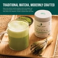 thumbnail image 4 of Set de té Jade Leaf Matcha, batidor tradicional de bambú con cuchara, 4 of 5