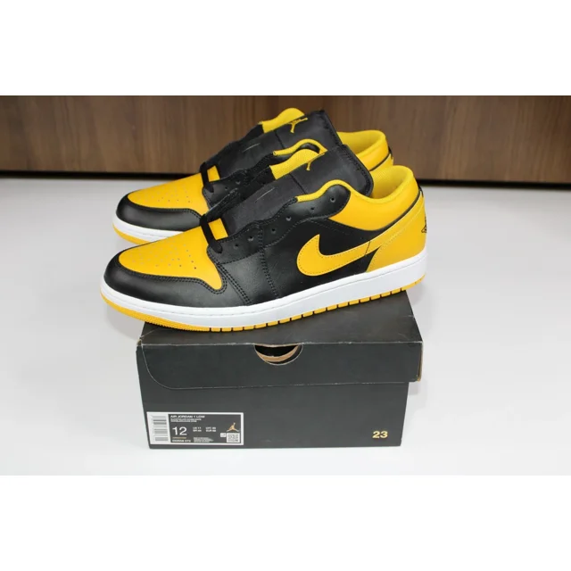 Ni - ke Air Jordan 1 Low Sneakers Men's Size 12 Black White Yellow NEW 553558-072