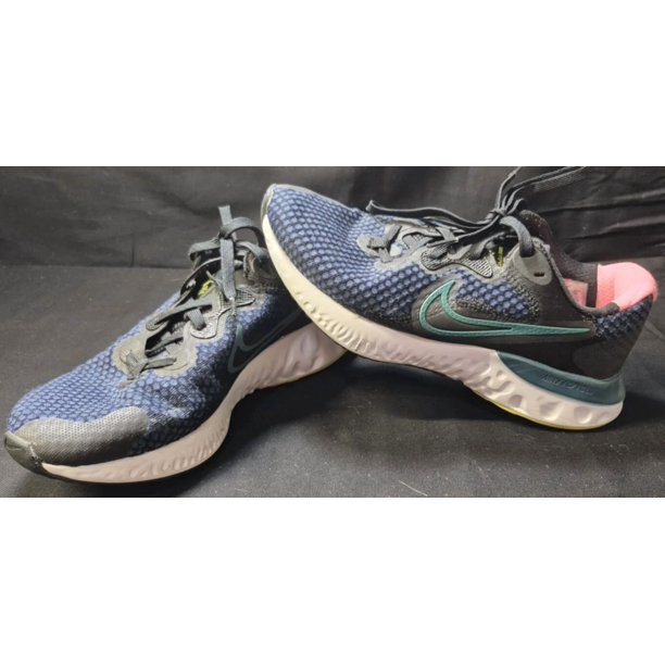 Nike Renew Run 2 women's black/blackened blue running shoe sz. 8