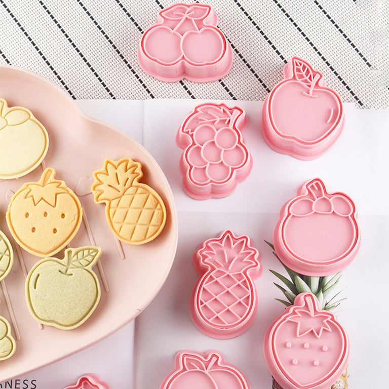Vegetable Cutters Shapes Set, 12pcs Stainless Steel Mini Cookie Cutters,  Vegetable Cutter and Fruit Stamps Mold + 20pcs Cute Cartoon Animals Food
