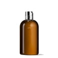 thumbnail image 2 of Gel de baño y ducha Molton Brown Tobacco Absolute 300 ml, 2 of 6