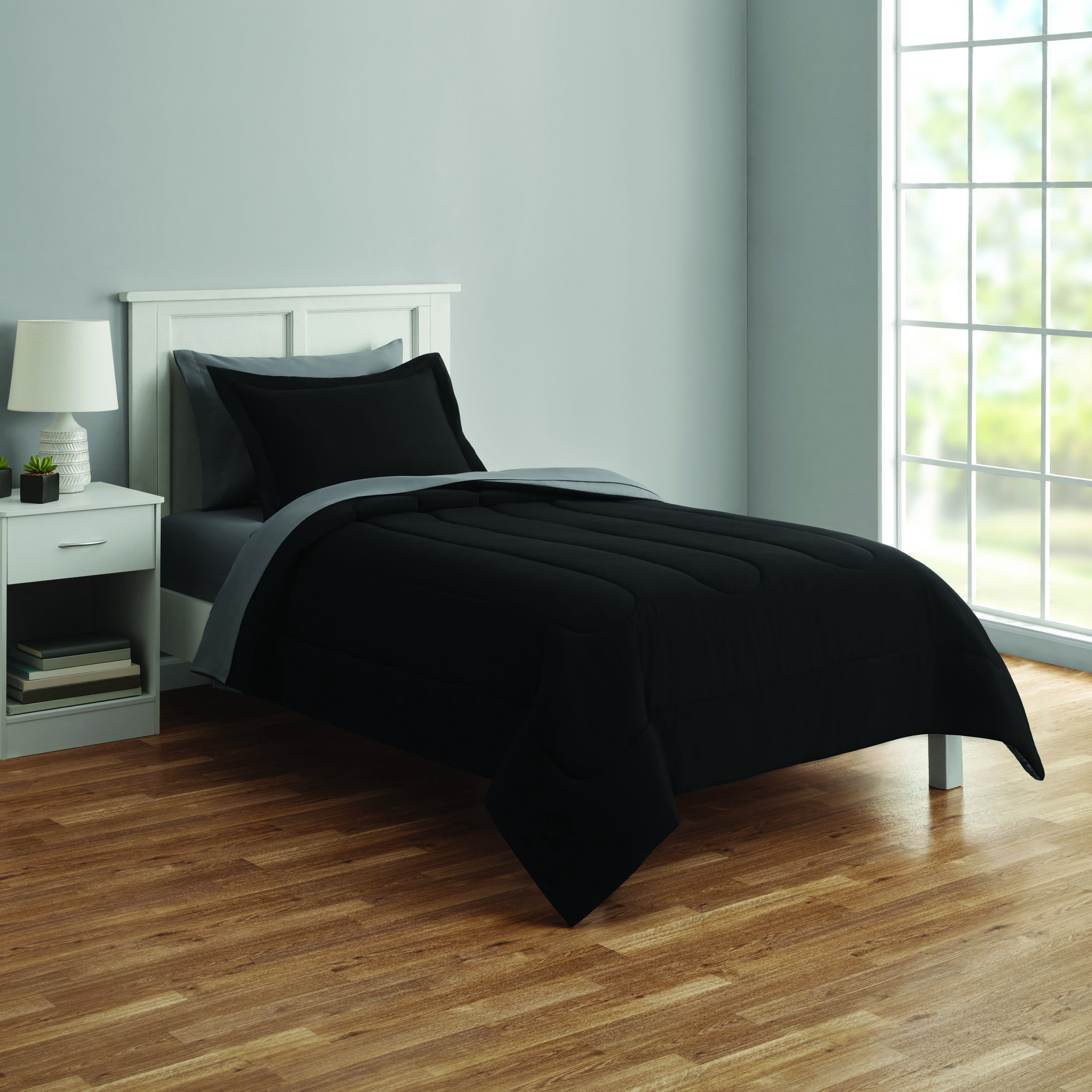 Mainstays 5-Piece Reversible Black Bed in a Bag Comforter Set with Sheets, TXL, Adult, Unisex
