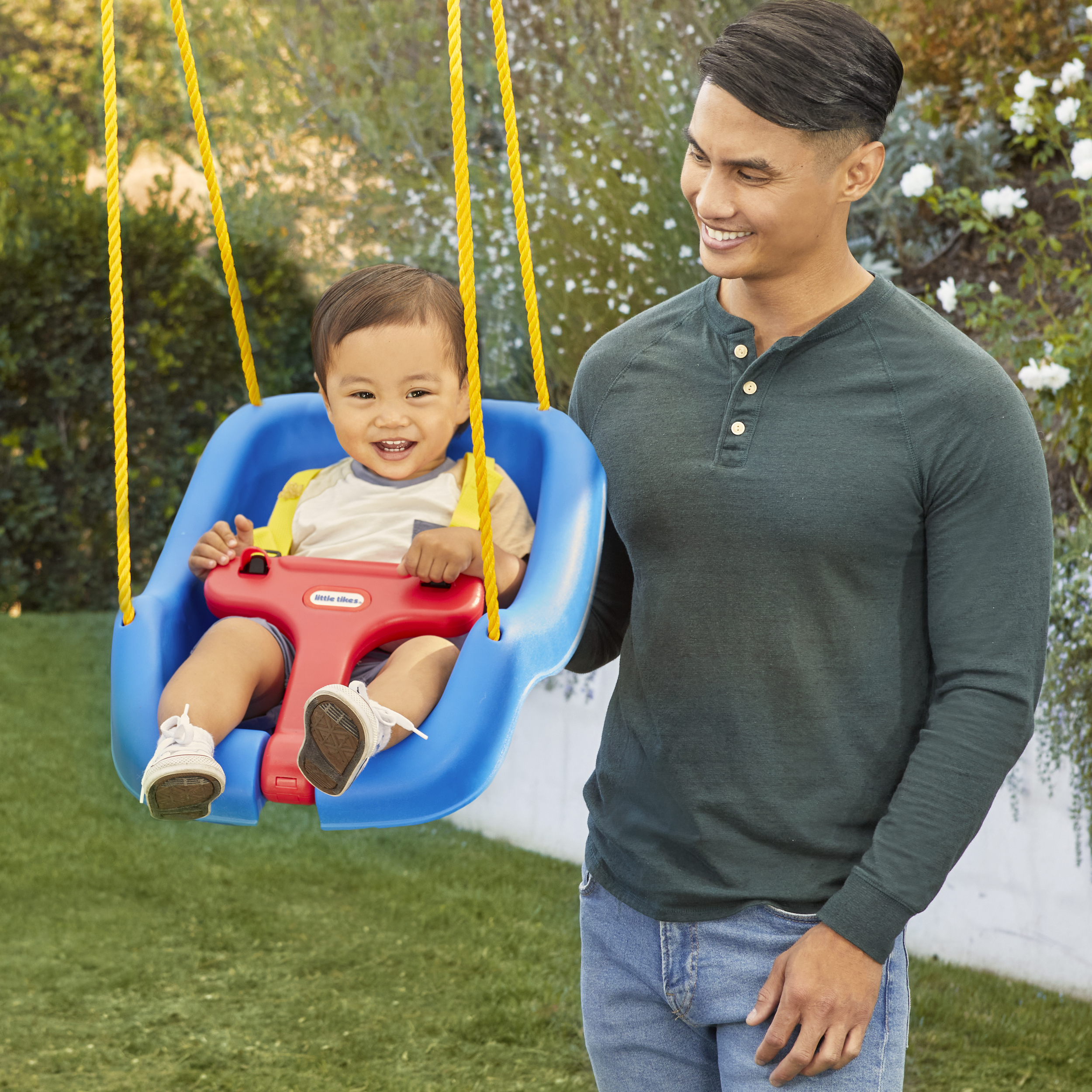 Little Tikes 2-in-1 Snug and Secure Swing, High Back, Blue photo 4