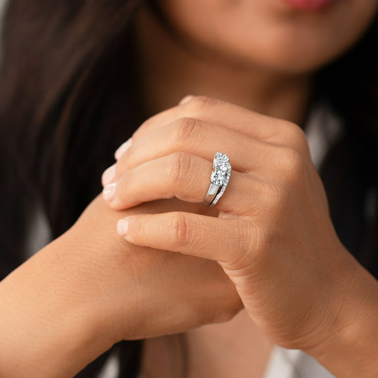 .30 Mid-Century Diamond Engagement & Wedding Ring Set in 14K