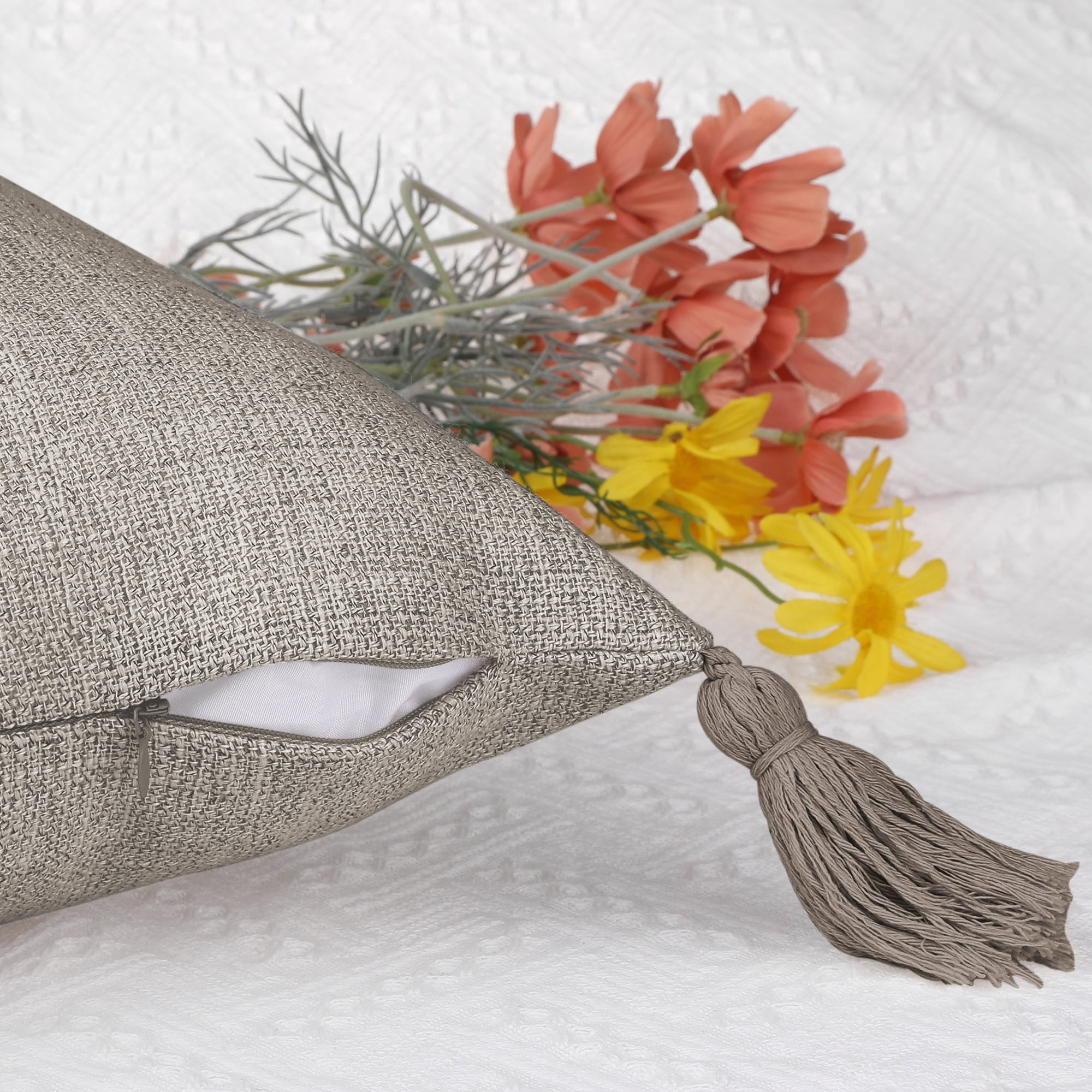Unique Bargains Linen Fringe Cushion Cover Throw Pillow Covers with Tassel Design 2 Pcs Khaki 18" x 18"