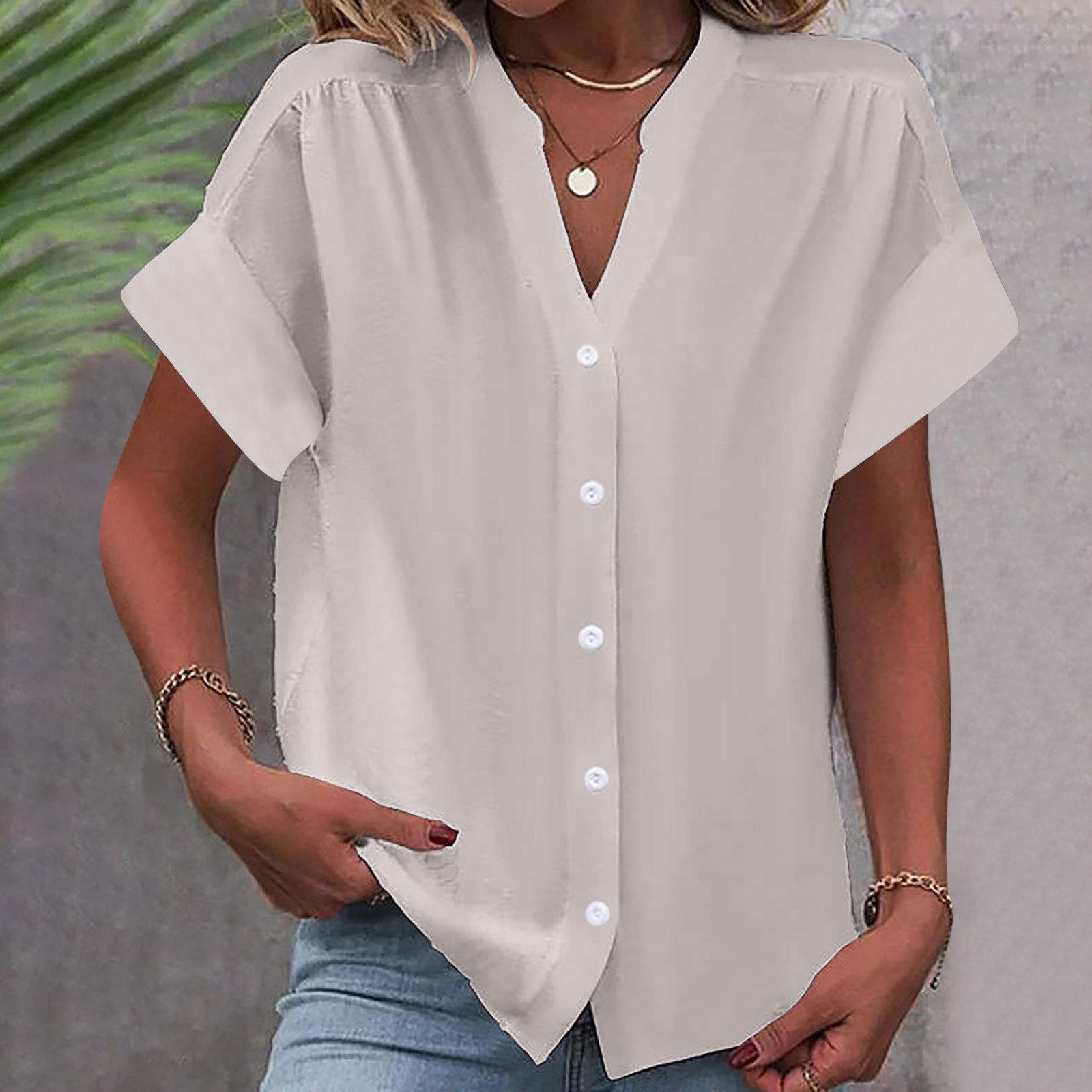 LiMoi Cute Summer Tops for Women Trendy Short Sleeve Womens Shirts T Shirts Plain Tee Shirts Plus Size Tops for Women Summer Outfits Reorders