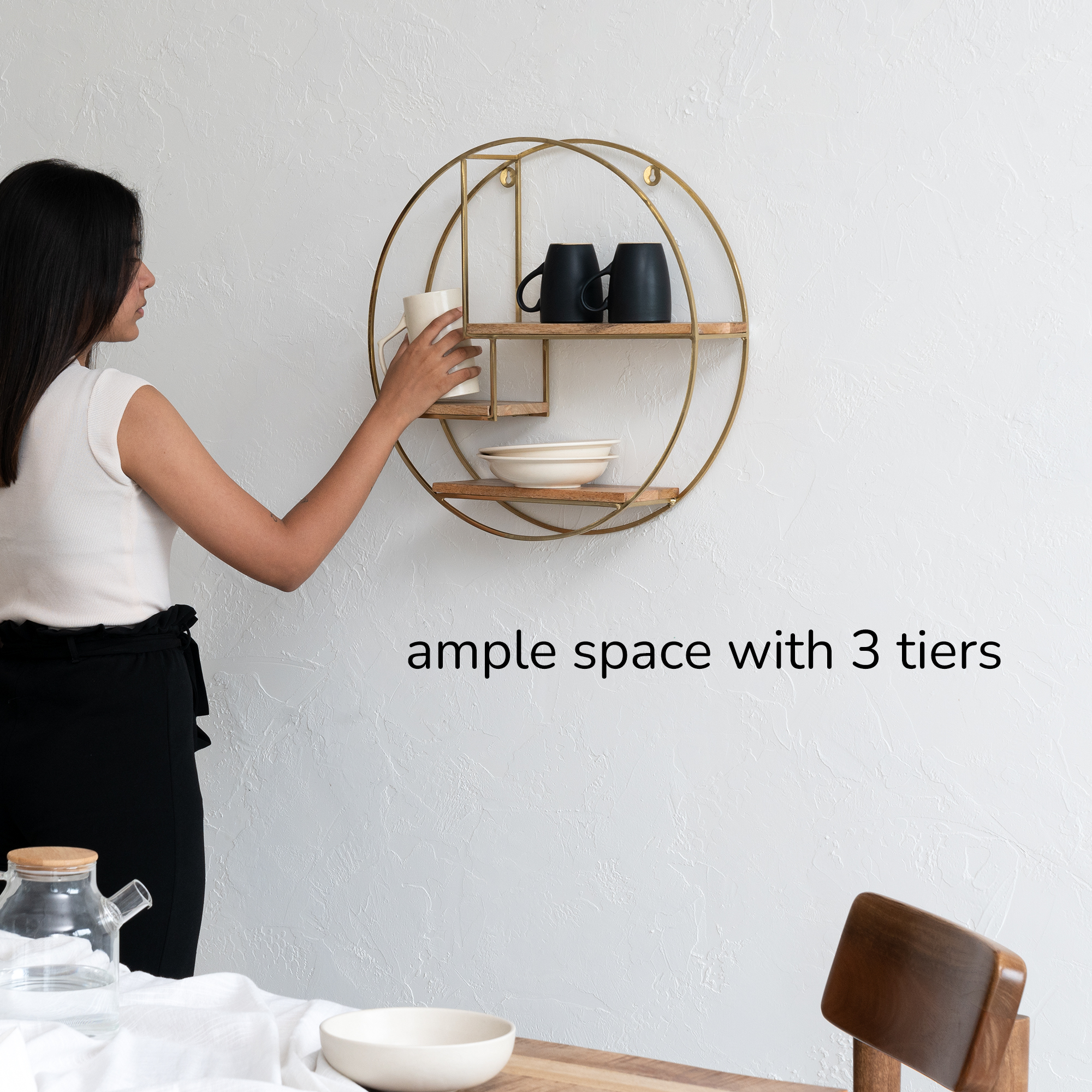 MH London Round Gold Shelf Lemar Circle Wall Shelf Made from Metal and  Wood I Gold Accent Decor Suits Bedrooms, Bathrooms, Kitchens, Living Rooms   Halls Decorative Modern Display Shelf