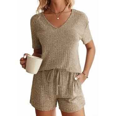 Fantaslook 2 Piece Sets Summer Pajamas Womens Tops and Shorts Sleepwear Outfits Lounge Sets Casual
