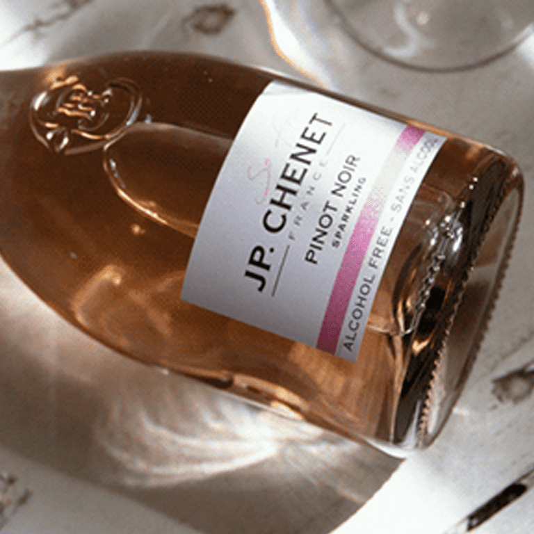 JP. Chenet So Free French Non-Alcoholic Sparkling Pinot Noir