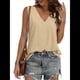 thumbnail image 4 of Paquete de 2 Camisetas Sin Mangas para Mujer, Blusas Informales Holgadas con Cuello en V para Vacaciones en la Playa. Albaricoque y Coral L, 4 of 6