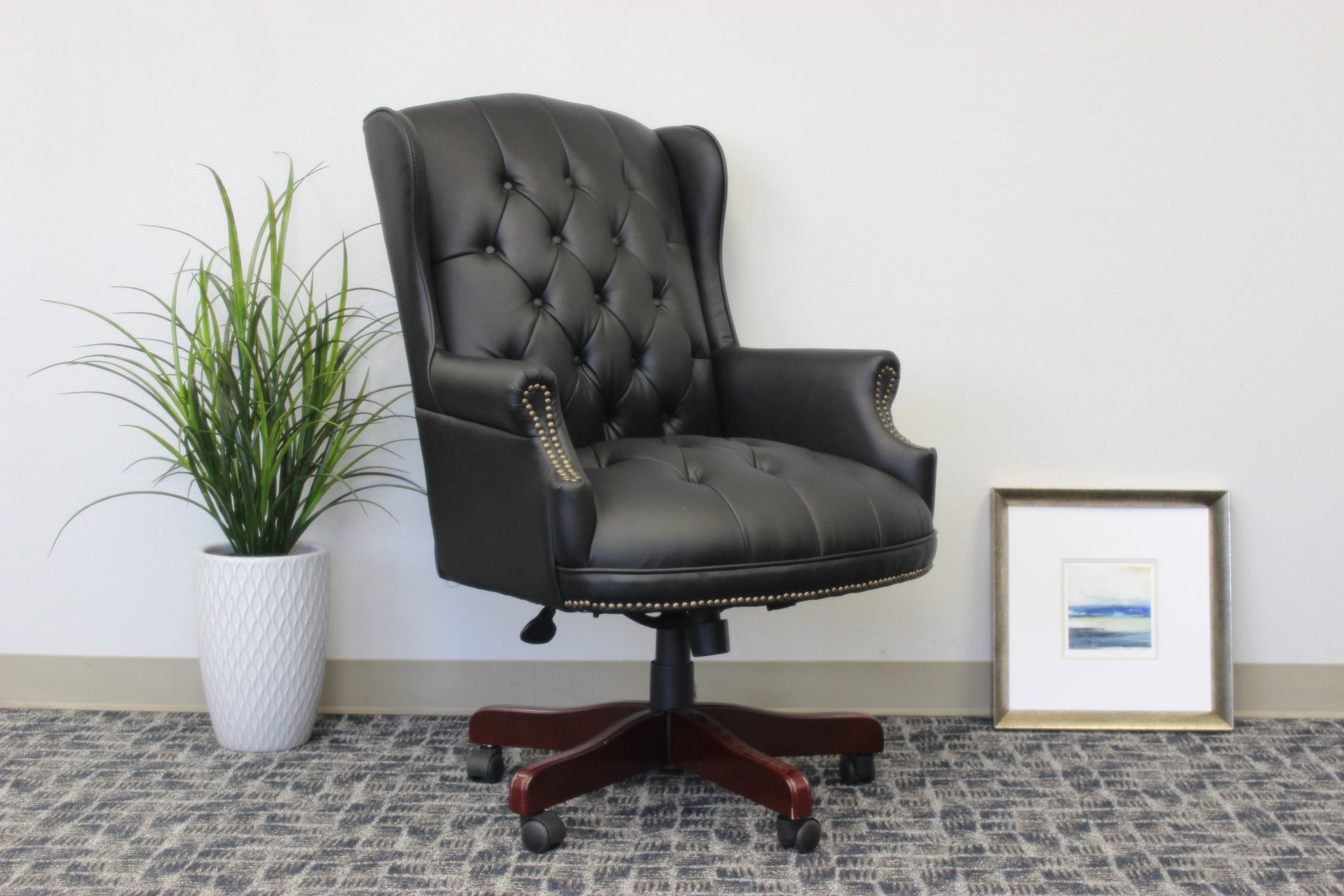 Boss fice Products Black Traditional High Back Executive Chair