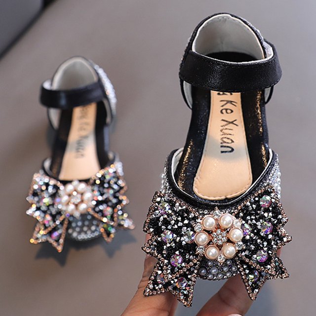 CHAOLEI Fashion Spring And Summer Girls Sandals Dress Dance Performance Princess Shoes Pearl Rhinestone Big Bow Breathable And Comfortable -Black,18-24 Months