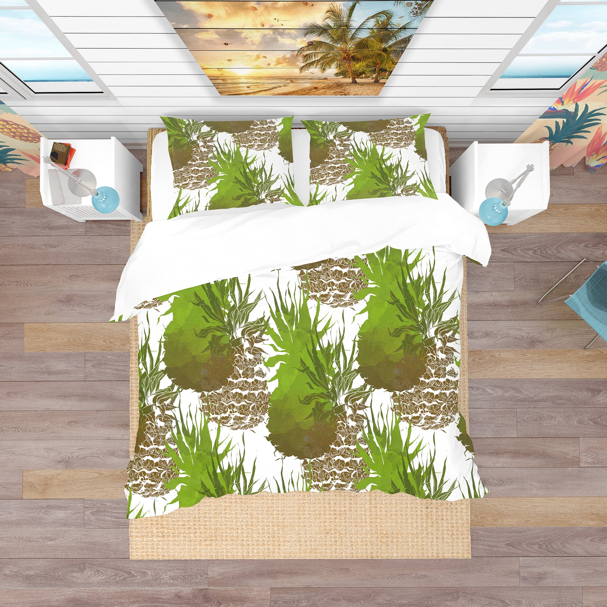 Designart 'Pineapple with Leaves Repeat Pattern' Tropical Duvet Cover Set