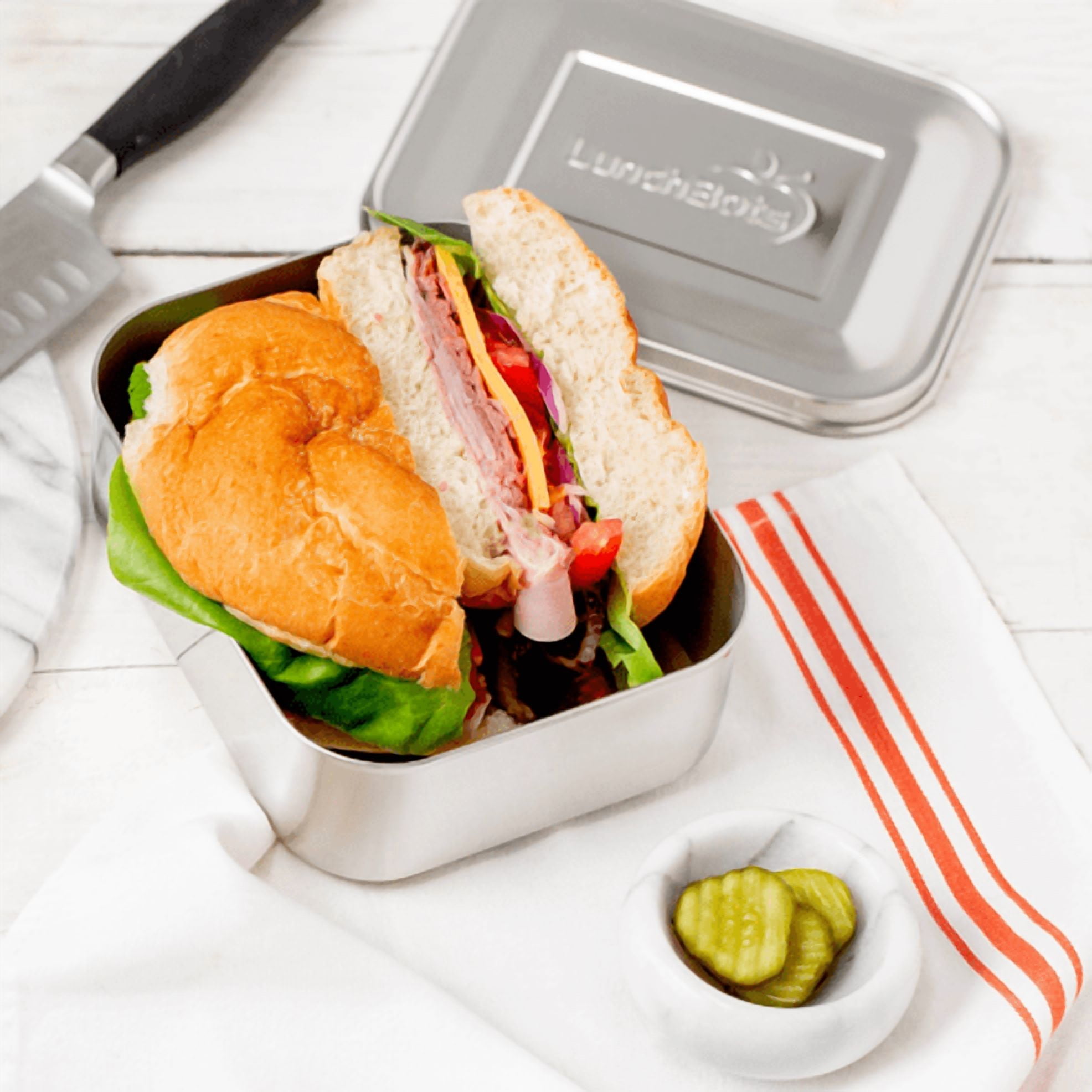 LunchBots Medium Uno Stainless Steel Sandwich Container - Open Design for Wraps - Salads or a Small Meal - Eco-Friendly - Dishwasher Safe - Stainless Steel Lid - Blue Dots