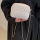 thumbnail image 5 of Bolsa De Hombro Bolso de mensajero a cuadros Cadena de moda Bolsas de hombro cuadradas pequeñas para el trabajo (Blanco), 5 of 8