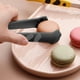 thumbnail image 5 of Pinzas para comida con forma de pata de gato | Pinzas de cocina de acero inoxidable resistentes al calor | Diseño atractivo para asar, pan y cortar rodajas de limón | Utensilio de cocina de 24 cm, 5 of 6