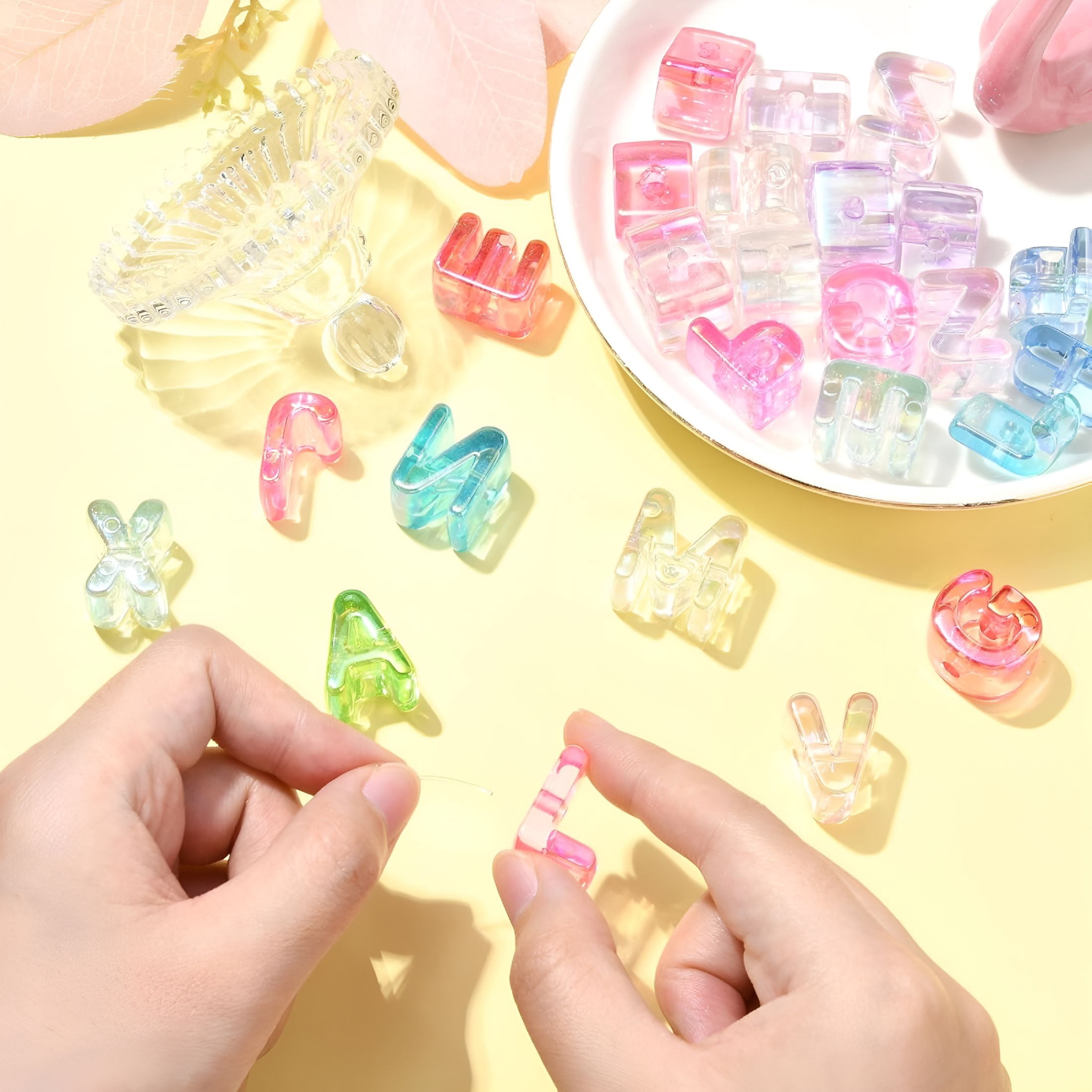 DESIGNICE Acrylic Letter Beads Rainbow Alphabet Letter Bead Spacer Loose Bead for Bracelets Jewelry Making
