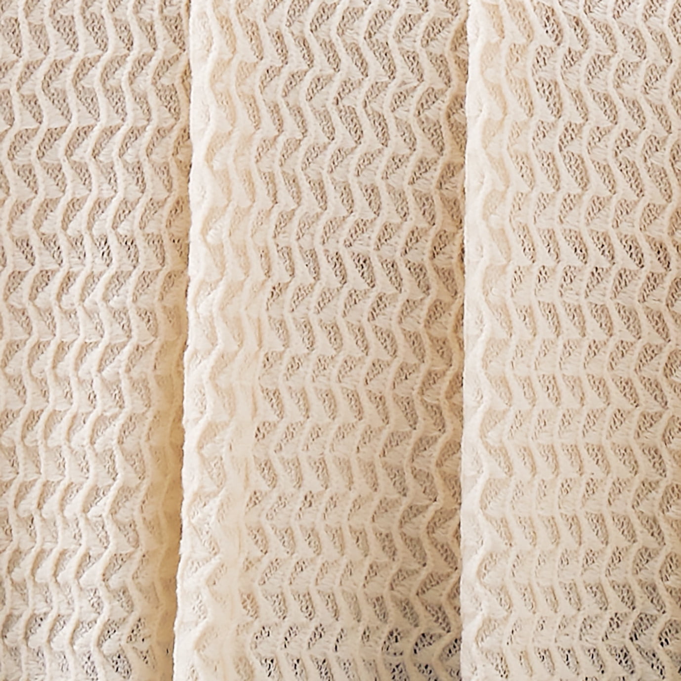 Montesori Sweater Throw White
