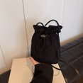 thumbnail image 4 of Bolso tipo cubo con cordón para mujer bolso de hombro de nailon gran capacidad para viajes al aire libre, 4 of 5