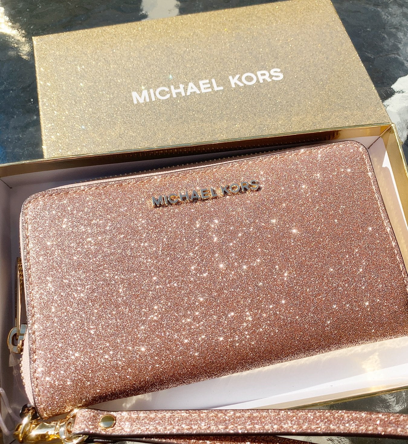 michael kors large glitter smartphone wristlet