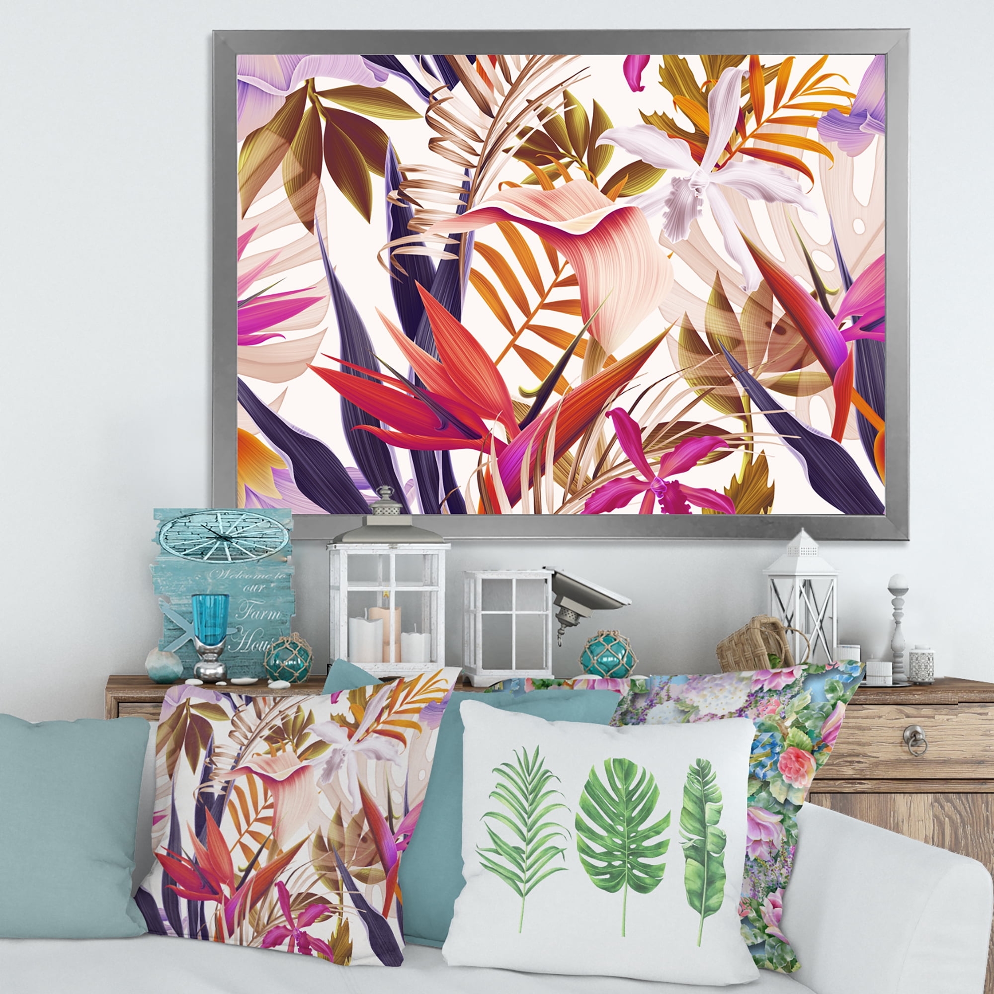 Designart 'VIntage Tropical Flowers III' Traditional Framed Art Print
