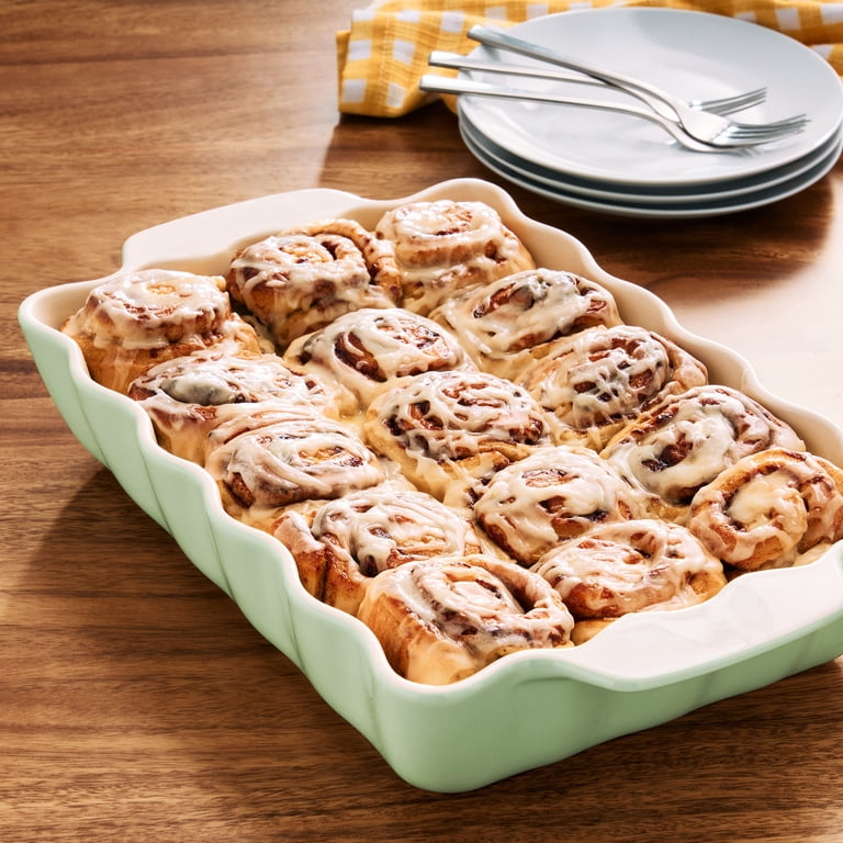 The Pioneer Woman Ruffle Green 9x13-inch Baking Dish - Walmart.com