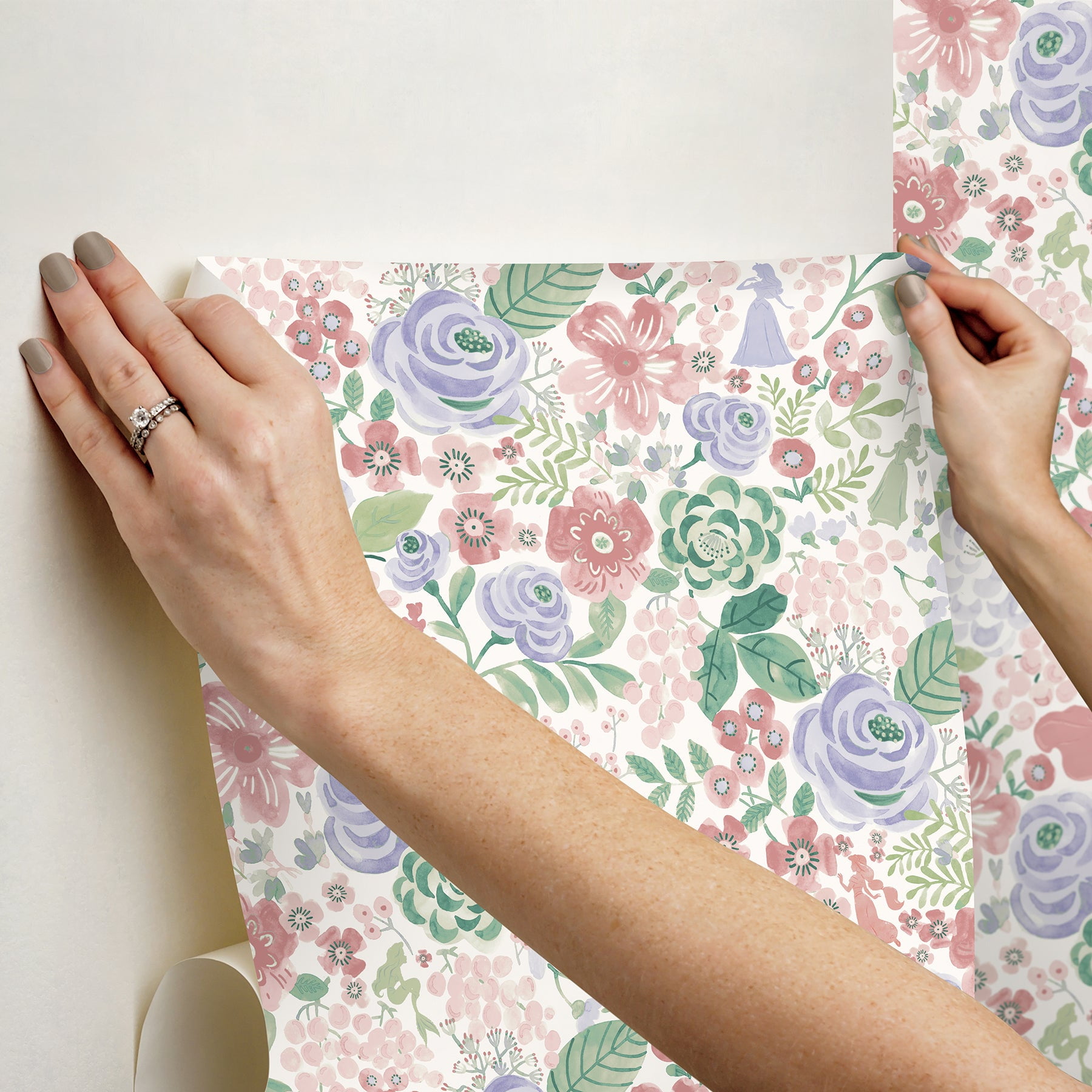 Disney Princess Watercolor Floral Peel & Stick Wallpaper