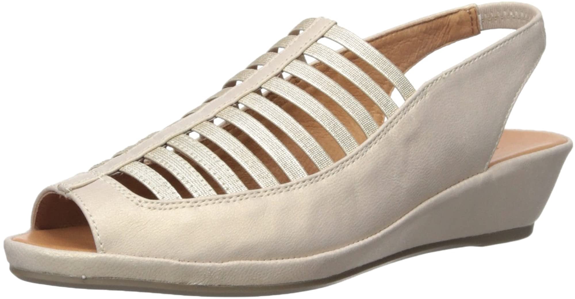 Gentle Souls by Kenneth Cole Womens Lee 