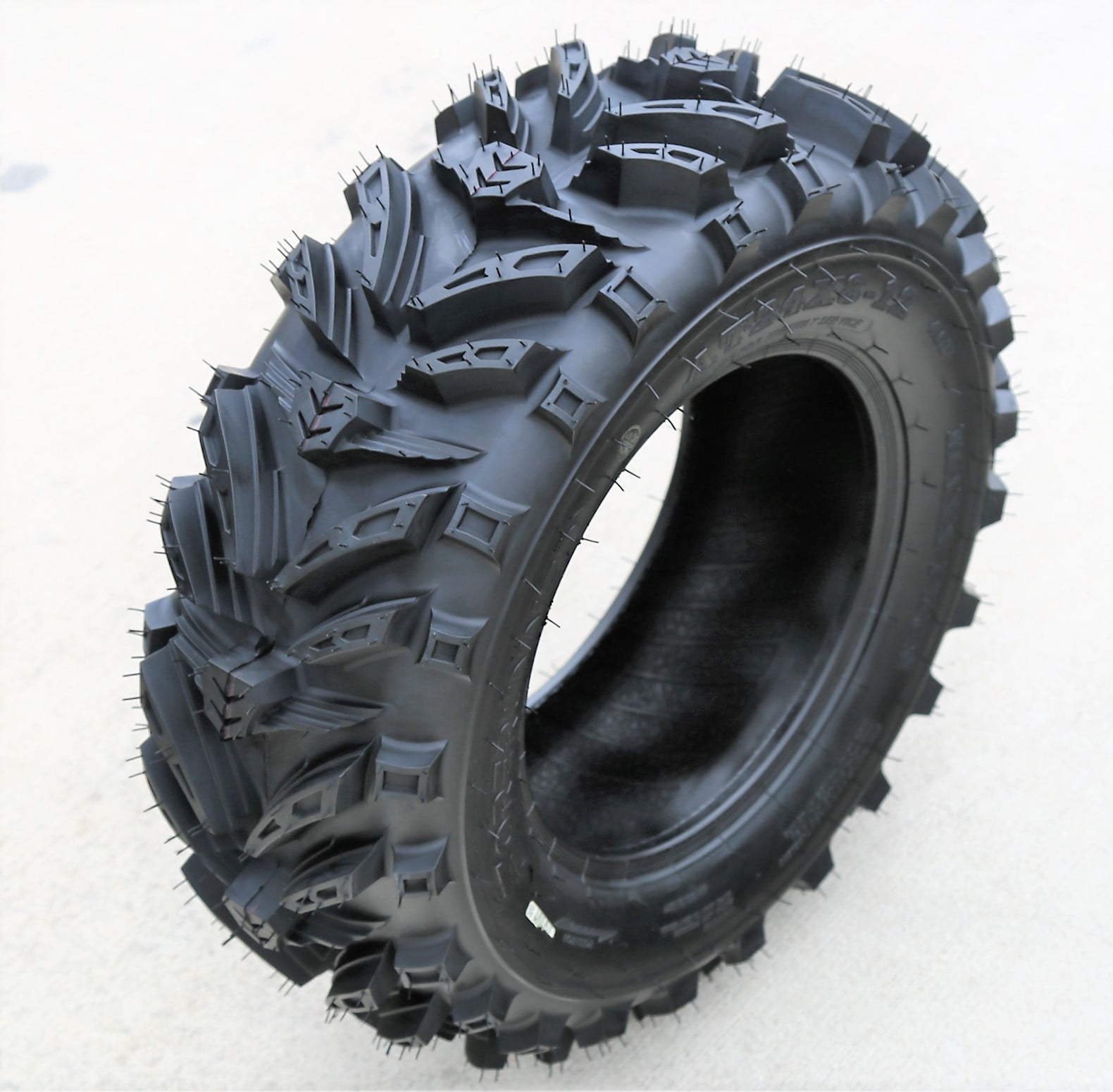 Forerunner Maxx Plus 24x8.0012 24x812 24x8x12 40F 6 Ply M/T Mud ATV