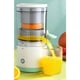 thumbnail image 4 of Máquina exprimidora Máquina de jugo Máquina de jugo portátil de 360 ° Máquina extractora de jugo de naranja automática eléctrica para el hogar Cocina Viaje Hotel Compacto Espacio pequeño, 4 of 5