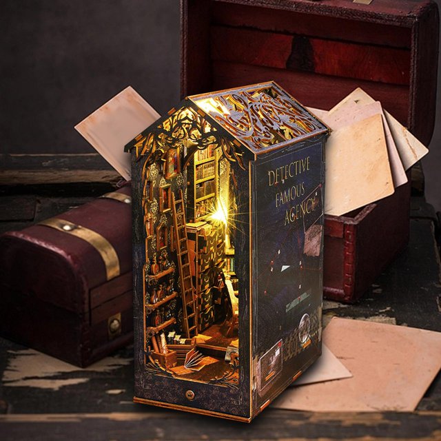 Kits de sujetalibros para libros para bricolaje, estantería de inserción, rompecabezas de construcción, sujetalibros artesanales hechos a mano, modelo Hugo Casa en miniatura