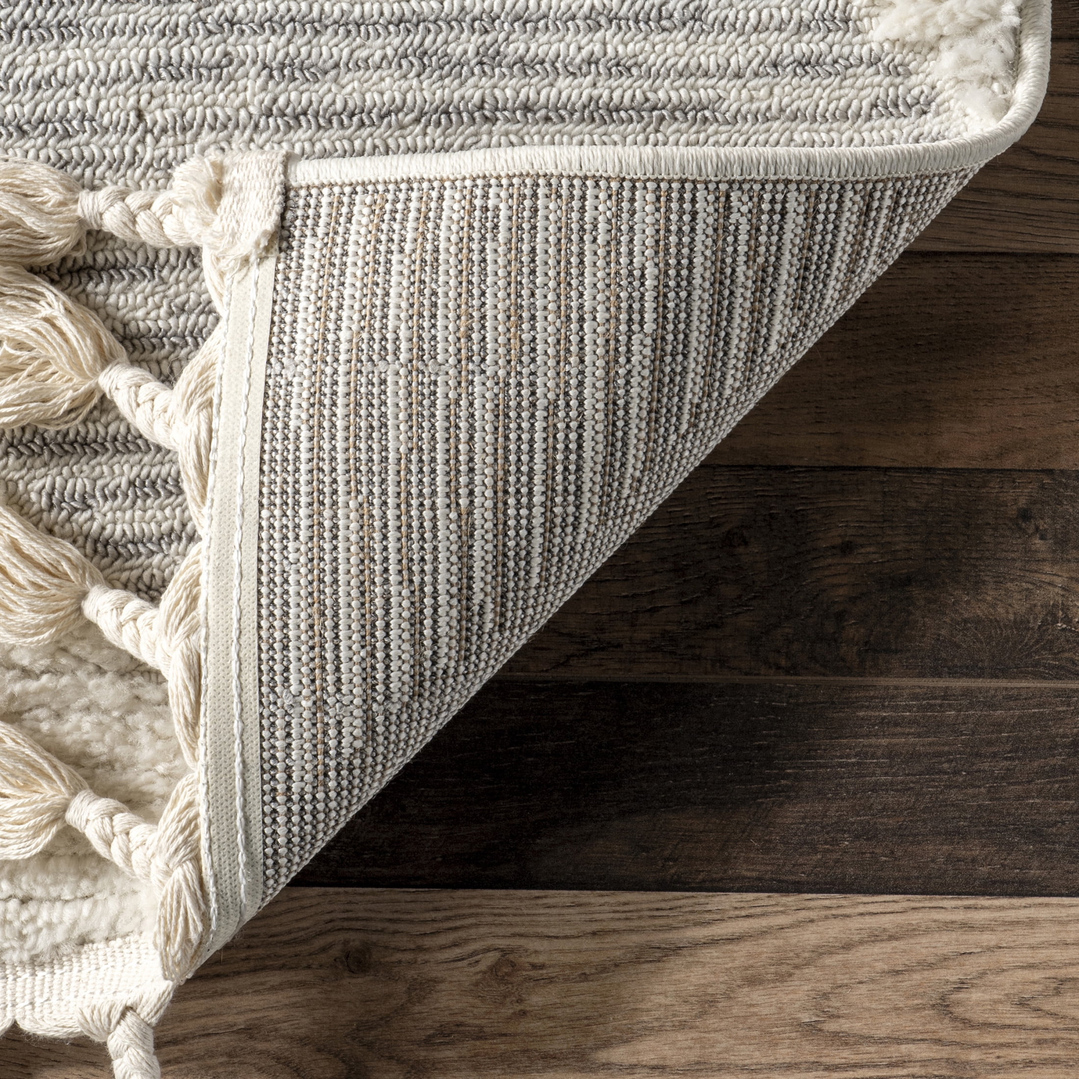 nuLOOM Marissa High/Low Diamond Tassel Area Rug, 10' x 14', Marissa Off-white