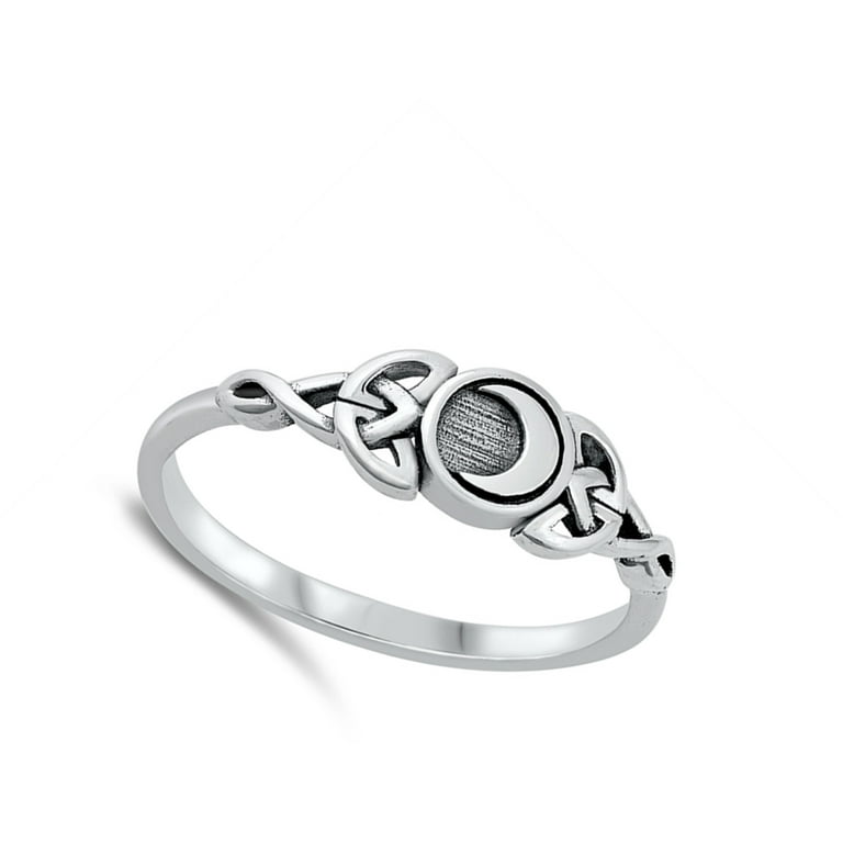 Triquetra ring shop silver