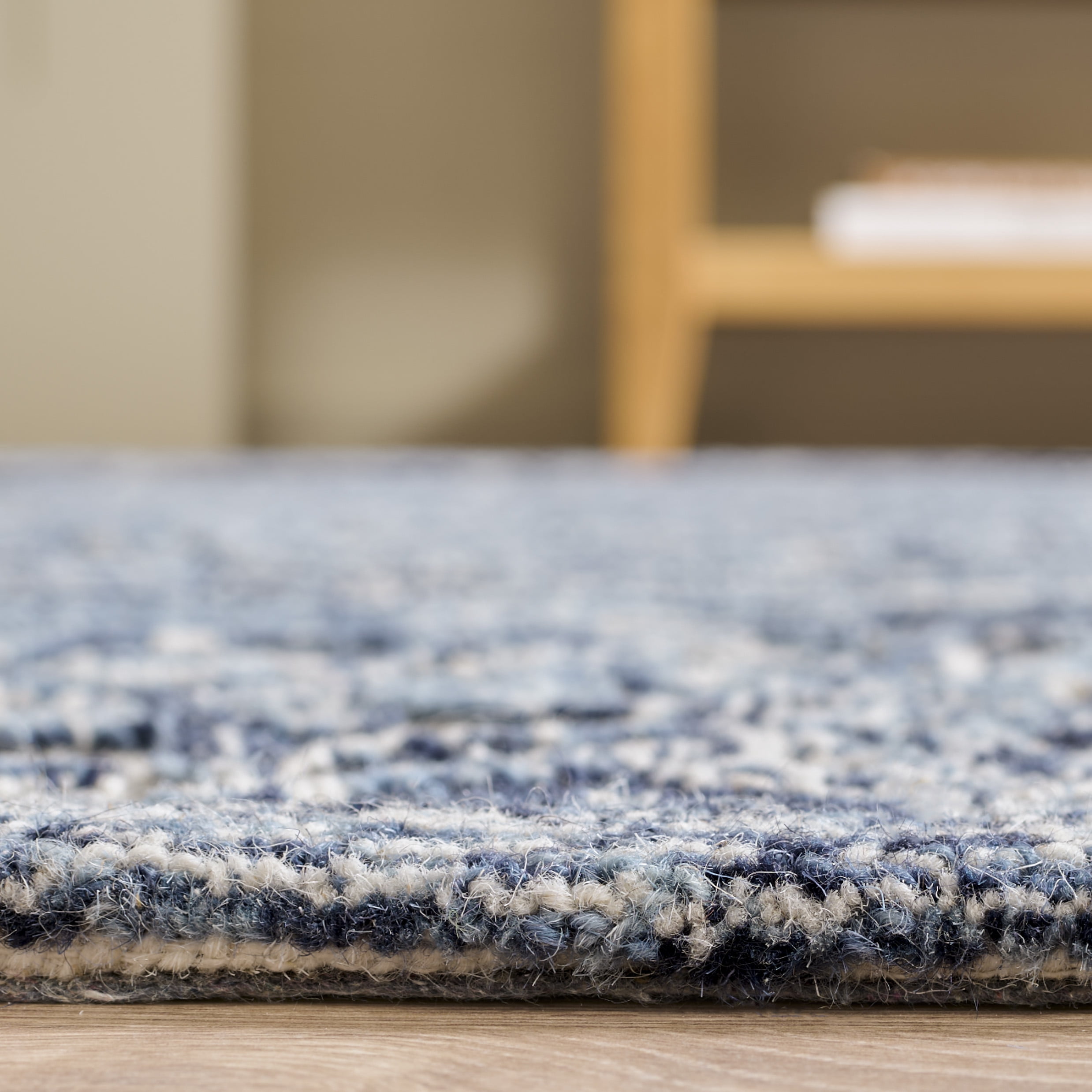 Safavieh Martha Stewart Trace Justina Floral Area Rug, Ivory/Blue, 8' x 10'