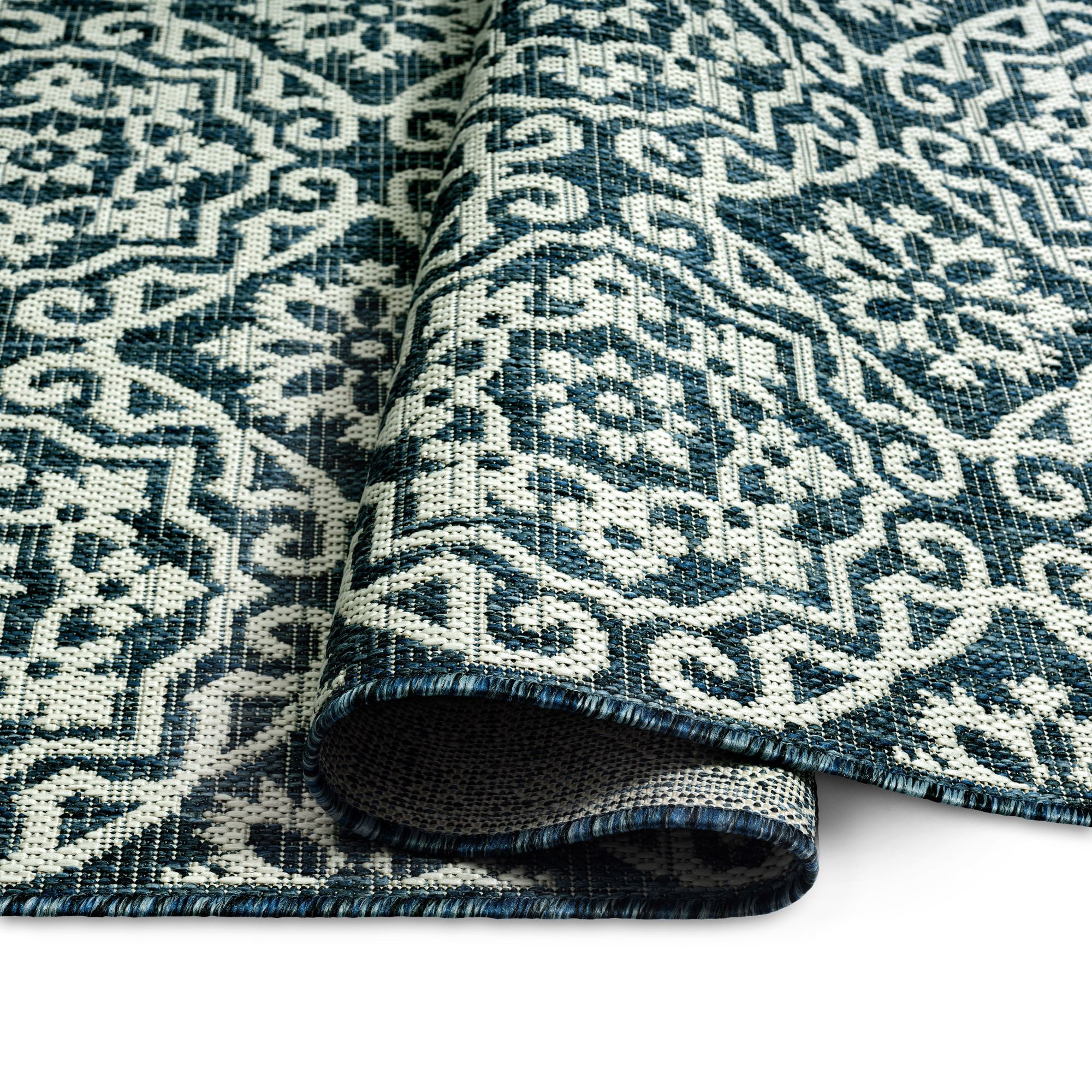 Nicole Miller New York Patio Country Danica Transitional Geometric Indoor/Outdoor Area Rug, Blue/White, 5'2"x7'2"
