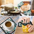 thumbnail image 4 of Labrador Dogs with Flowers Kitchen Oven Mitt and Pot Holder Sets 2 Pcs for Baking, Cooking and Grilling, Heat Resistant Up To 392 °F, 4 of 7