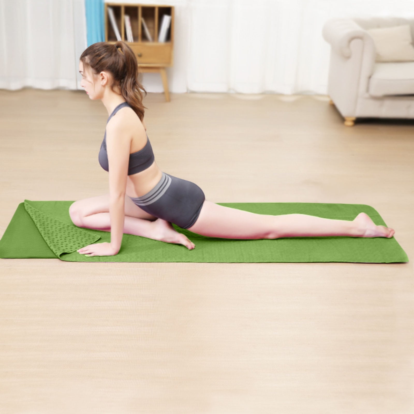 Professional Yoga Practice Towel, 183x82cm Fitness Yoga Mat Cover, Machine Washable Easy Cleaning, Back Adhesive Non-Slip Ensures Exercise Safety, Gym and Home Use