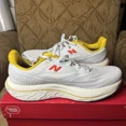 thumbnail image 2 of New Balance Fresh Foam X Vongo v6 Shoes Men 10 2E White Ginger Lemon Road Runner, 2 of 6