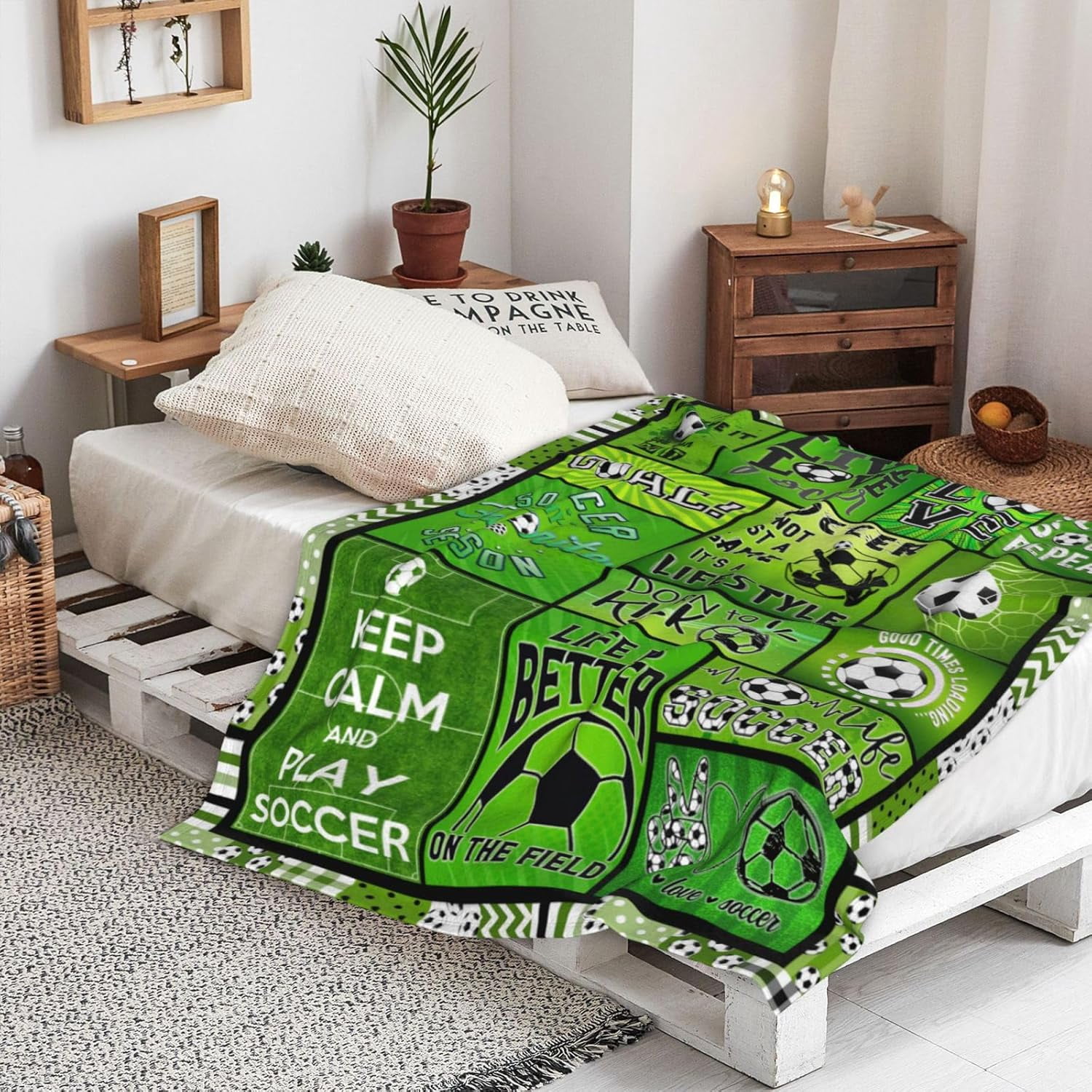 Soccer Blanket Ultra Soft Flannel Soccer Throw Blanket Soccer Gifts for Boys Men Soccer Team Soccer Lover Gifts for Kids Teens Adults 50"x40"